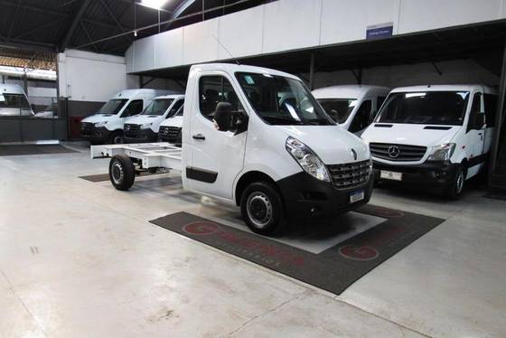 RENAULT MASTER 2.3 DCI DIESEL CHASSI-CABINE L2H1 2P MANUAL
